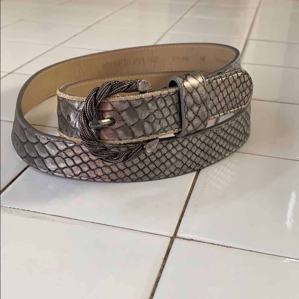 Sliver python print belt